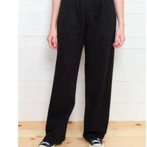 NWT-Brandy Melville Anastasia sweatpants